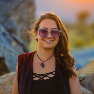 Meet your Posher, Ally